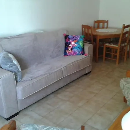 Апартаменты 8 Min. Gehdistanz Zum Kilometerlangen Sandstrand Von *